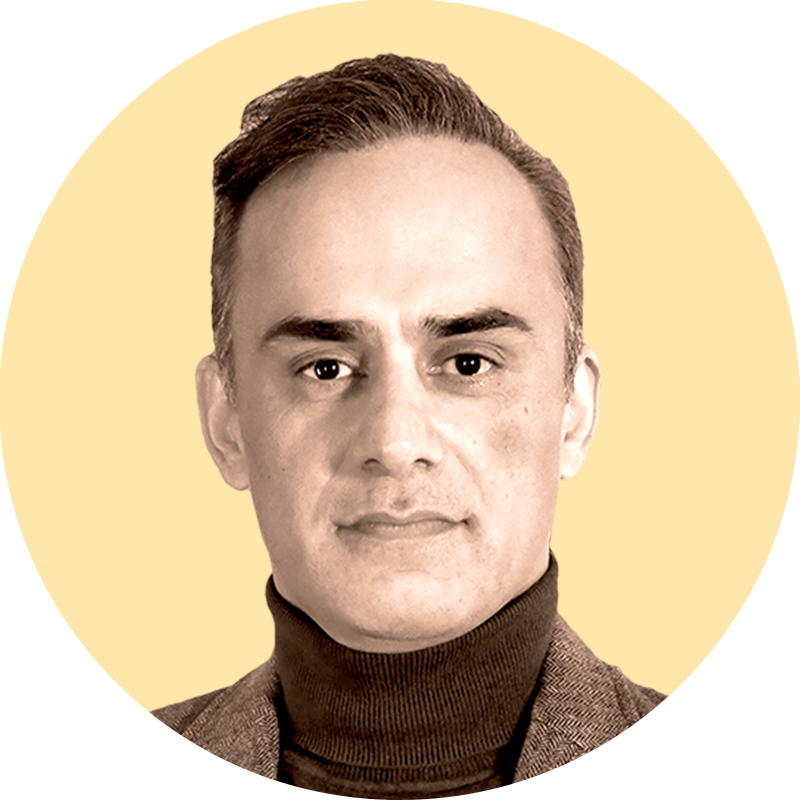امیرهوشنگ خمسه دبیر موسسه فراز
